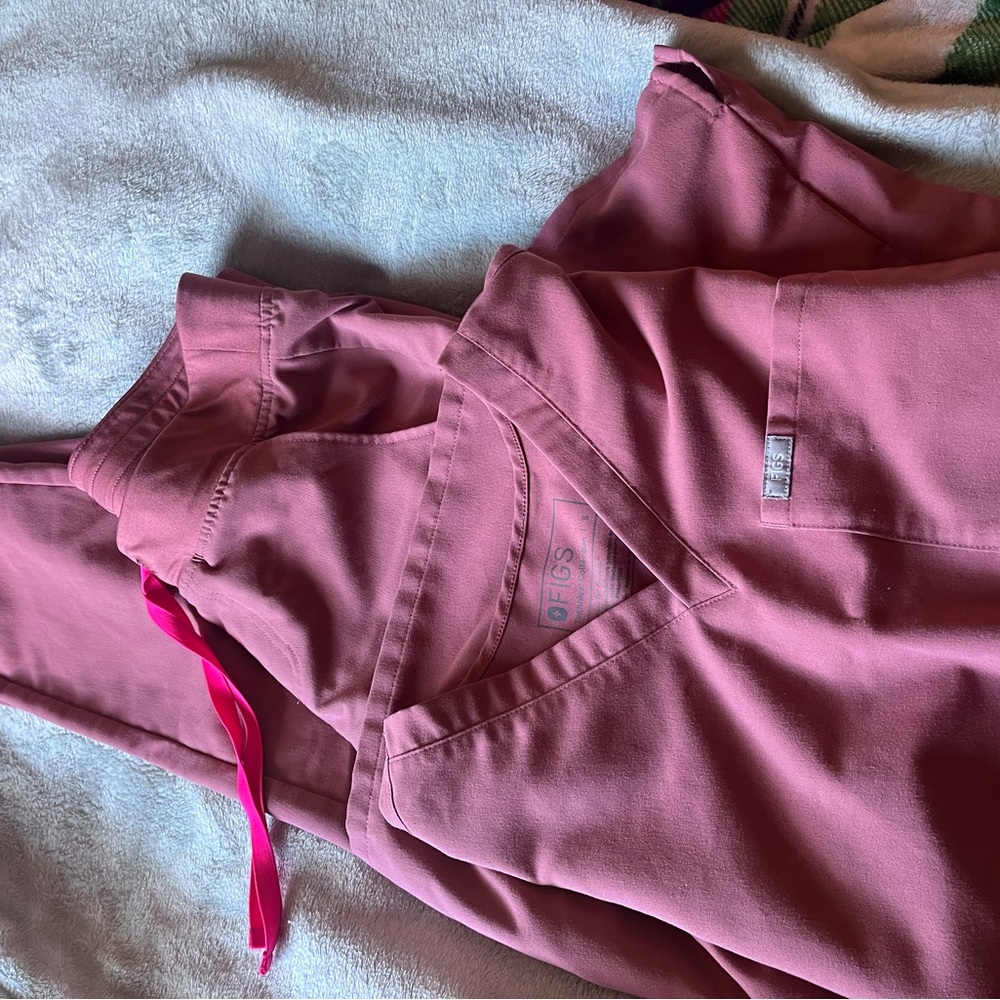 Figs Mauve Medical Scrub Set
